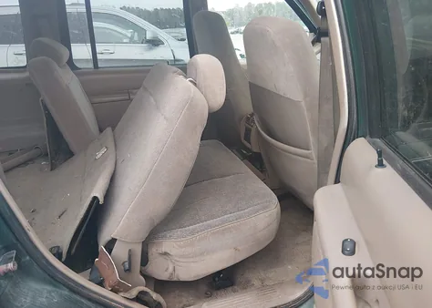 2000 Ford Explorer Eddie Bauer z USA, uszkodzony, nr VIN 1FMZU74E0YUA08321